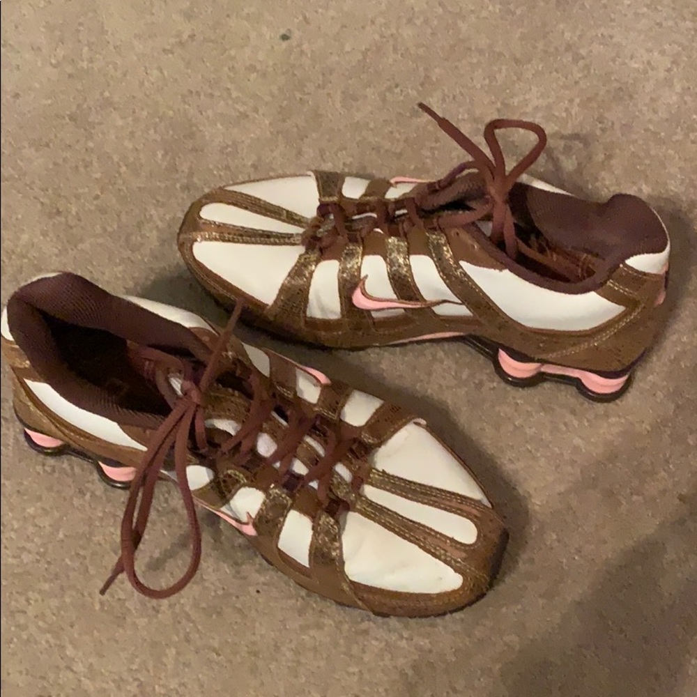 Nike shox